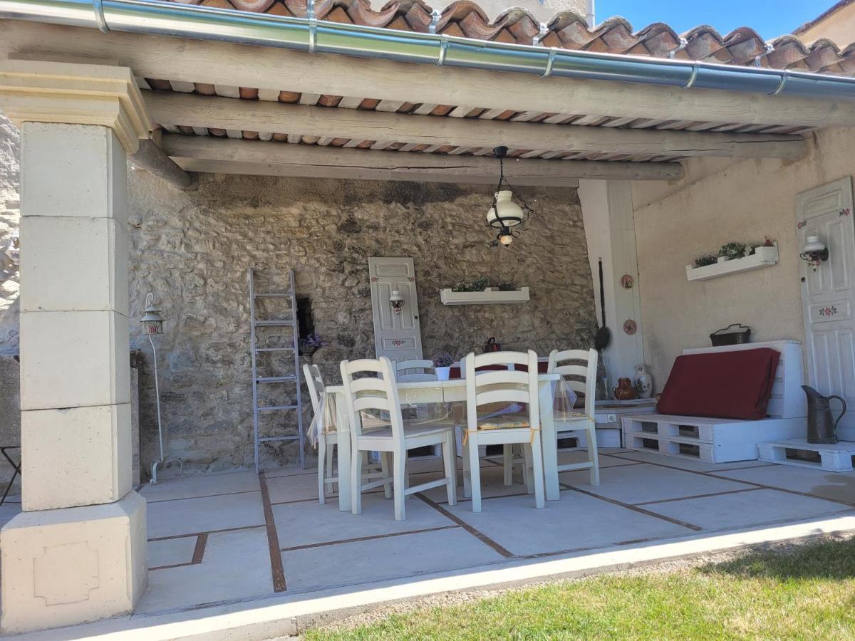 Willa Grange Voutee Avec Jardin Mane  Zewnętrze zdjęcie