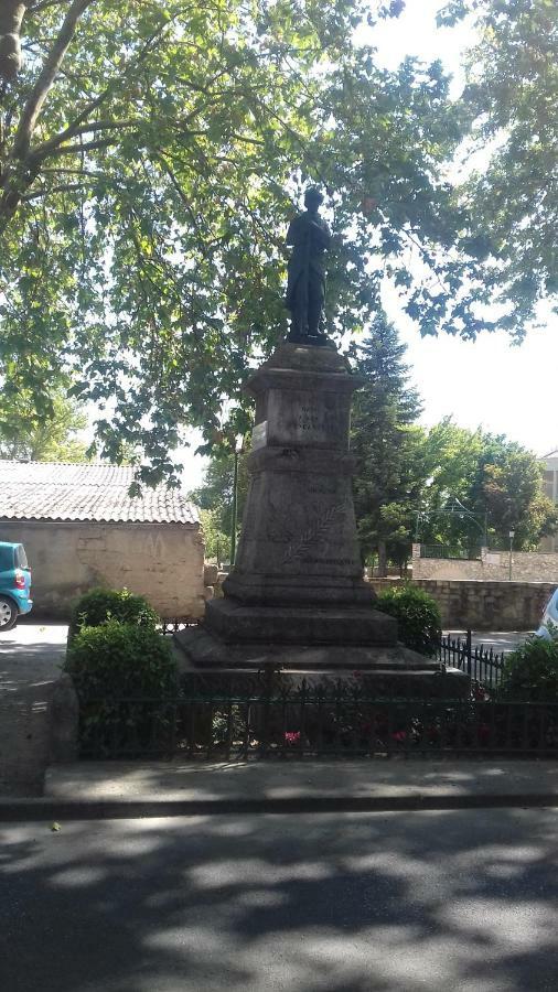 Willa Grange Voutee Avec Jardin Mane  Zewnętrze zdjęcie