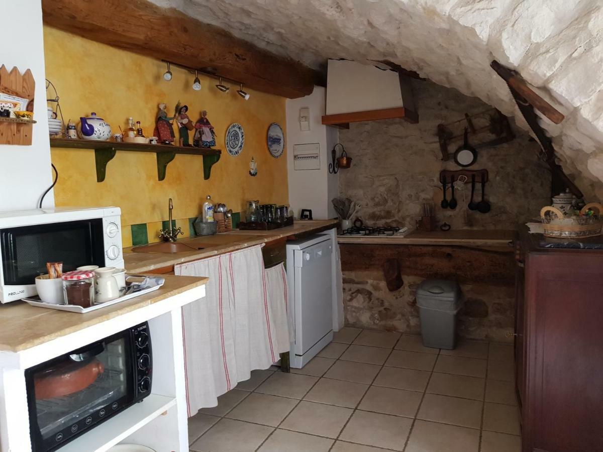Willa Grange Voutee Avec Jardin Mane  Zewnętrze zdjęcie